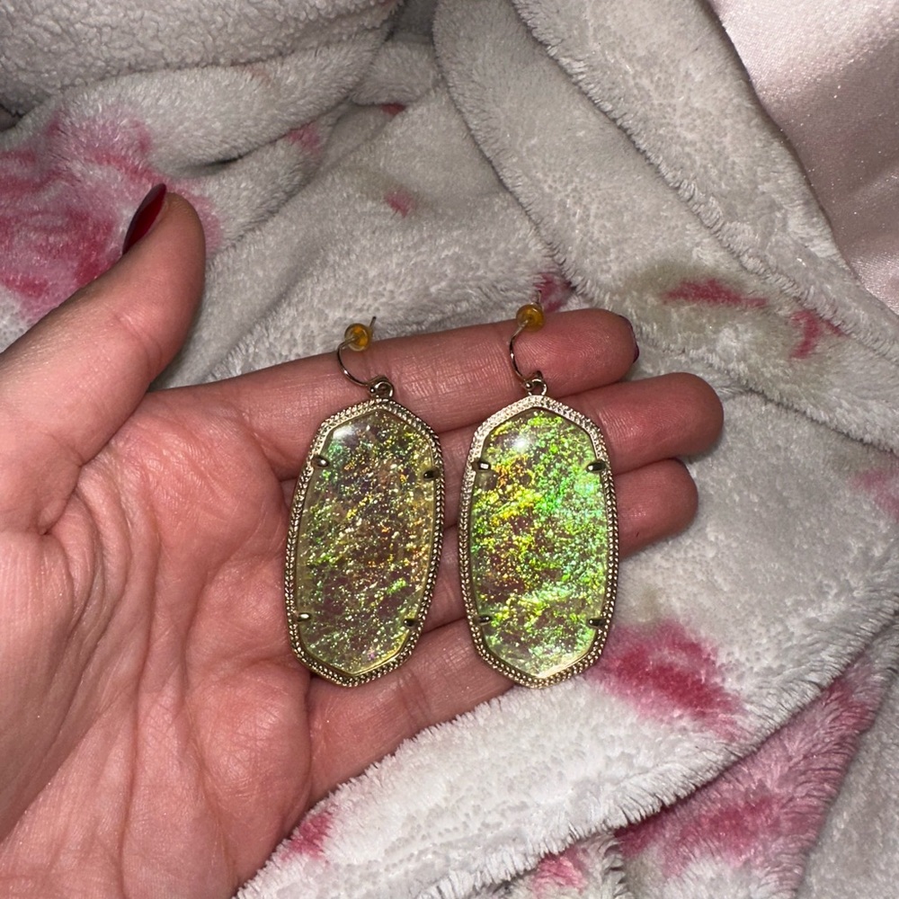 Kendra Scott Danielle Iridescent Dichroic Foil